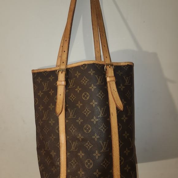 Louis Vuitton Handbags - Louis Vuitton Brown Monogram Tote Bag